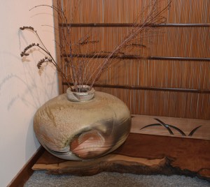Large Vessel with Slash