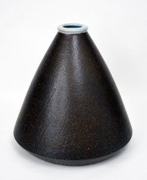 Mt. Fuji Vase, large brown
