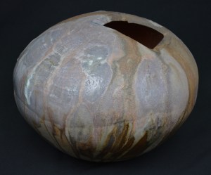 Large Round Planet Vessel