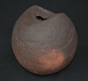 Natural Ash Glazed Kettle Hole Vessel 290