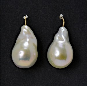 Baroque Pearl Earrings - Gold-Filled Wire