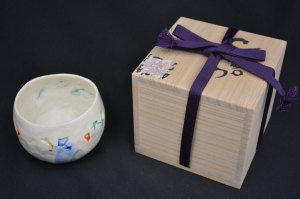 KAWABATA - Tea Bowl with Glass Embedded