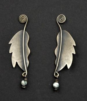 Leaf Earrings with Agate Bead