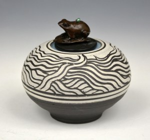 Vessel #114 - Frog with Waves