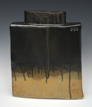 Black and Gold Vase 63