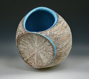 TANOUE - Ceramic Vessel 2