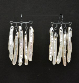 Earrings - Biwa (Needle) Pearl