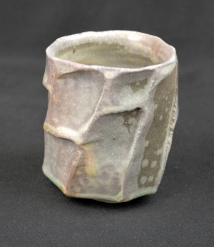 Yunomi - Faceted #222