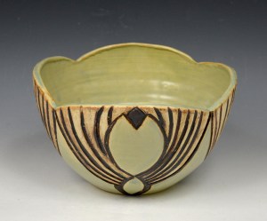 Four Lobed Bowl Light Celadon
