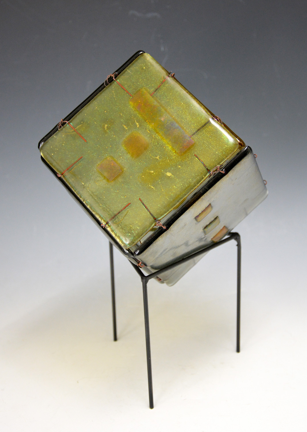 Hako (box) - Fused Silver Dichroic Glass #223 - Image 2