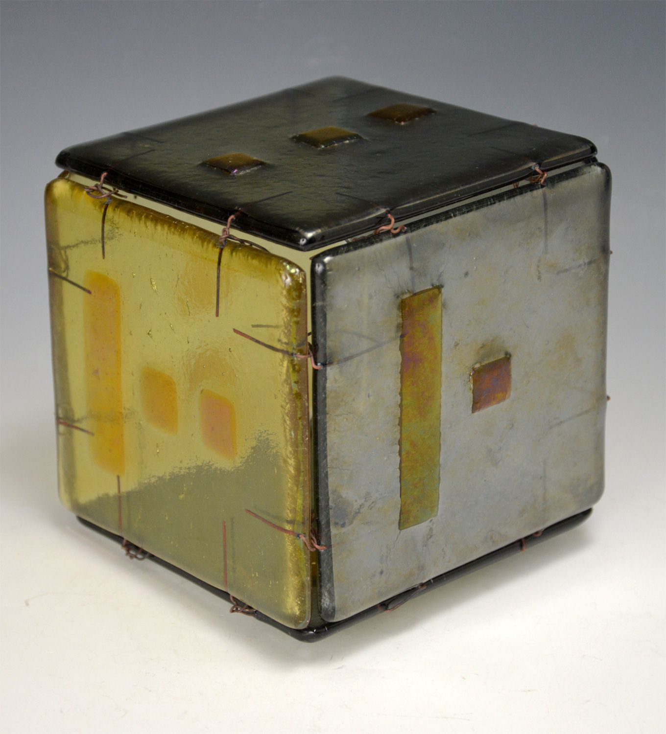 Hako (box) - Fused Silver Dichroic Glass #223 - Image 3