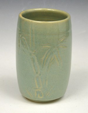 Yunomi - Celadon Bamboo Anhua (A)