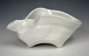 KONNO - Blue-white porcelain katakuchi (sake server)