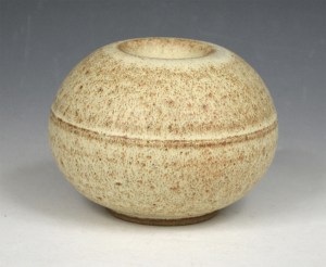 Ikebana with pin frog