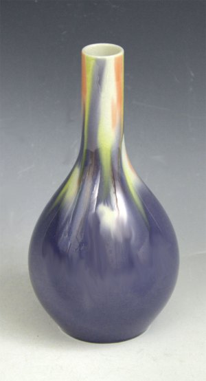 Tokuda - Small Tri-Color Porcelain Vase #1476 with Box