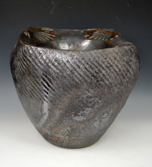 Double-walled Water Basin #007