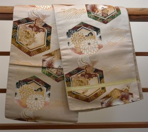 Obi - Hexagons with Golden Waves #056